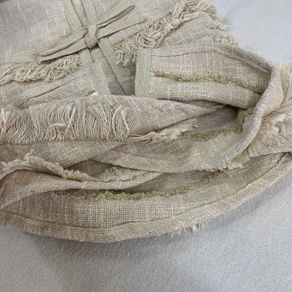 Christmas Tree Skirt Cotton Beige Handmade 48in Elegant Bottom Decor Tassle Trim - Picture 9 of 11